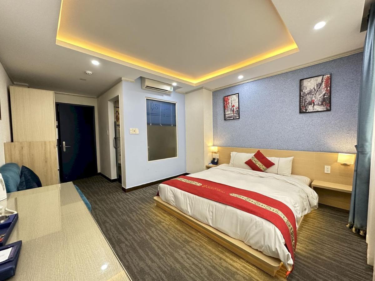 Capital O 1177 Saigon Sweet Hotel